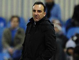 Carvalhal umudunu yitirmedi.. Carvalhal umudunu yitirmedi..
