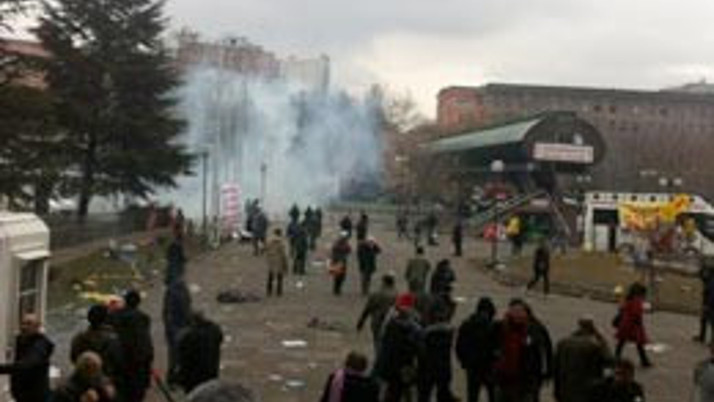 Utanca bir de biber gazı eklediler